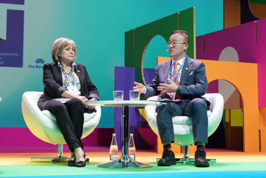 1763453993.jpg 5.jpg