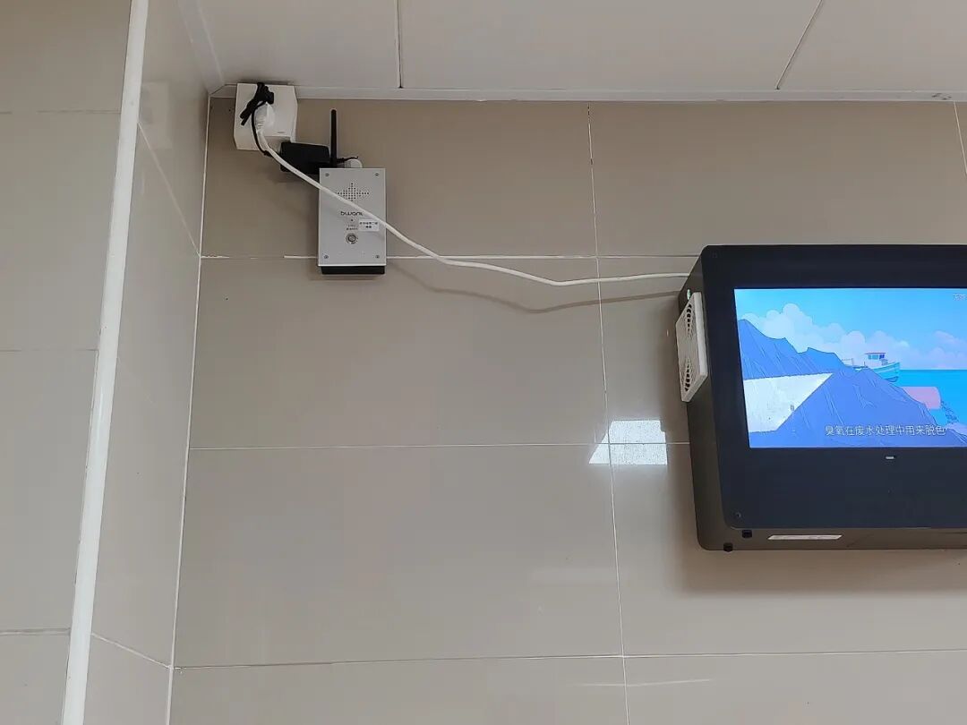 1764228602.jpg 4.jpg